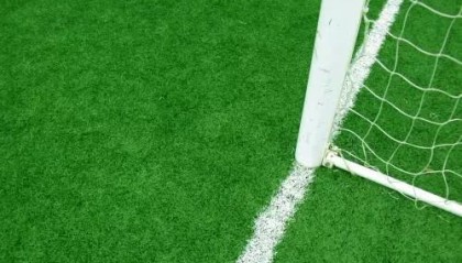  图卢兹主场草皮质量问题引争议  