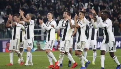  门兴格拉德巴赫青年军掀翻豪门  